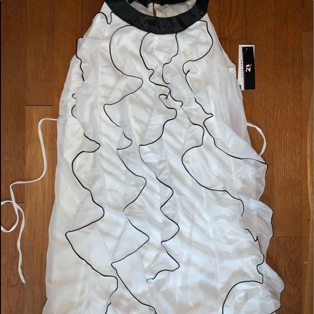 BLACK & WHITE RUFFLE DRESS
